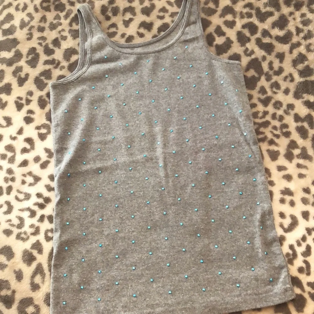 Old Navy Jewel Tank Top in Heather Gray Size 8 Medium Girls